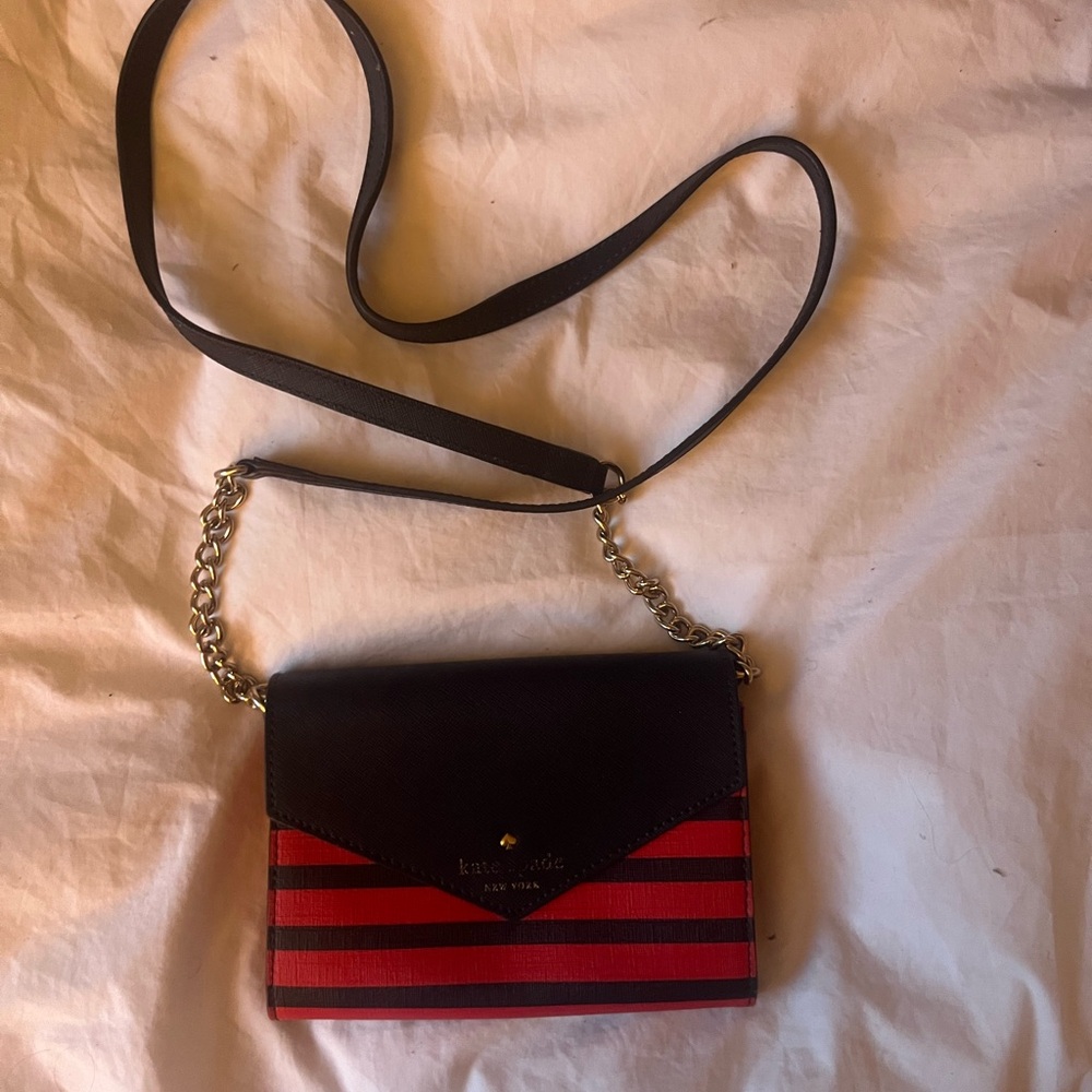 Kate Spade Black and Red Crossbody Bag with Modern Design